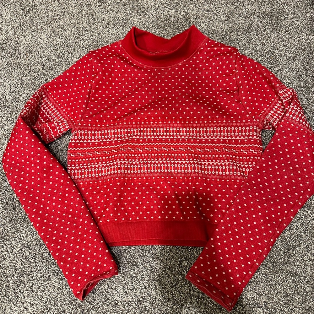 Fabletics M Holiday Workout Set - Picture 2 of 3
